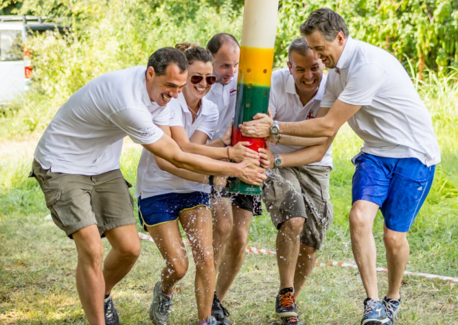 Perché il Team Building per Aziende è essenziale per raggiungere il Successo